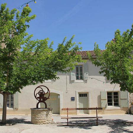 L'Itinerante Hotel Le Somail Bagian luar foto