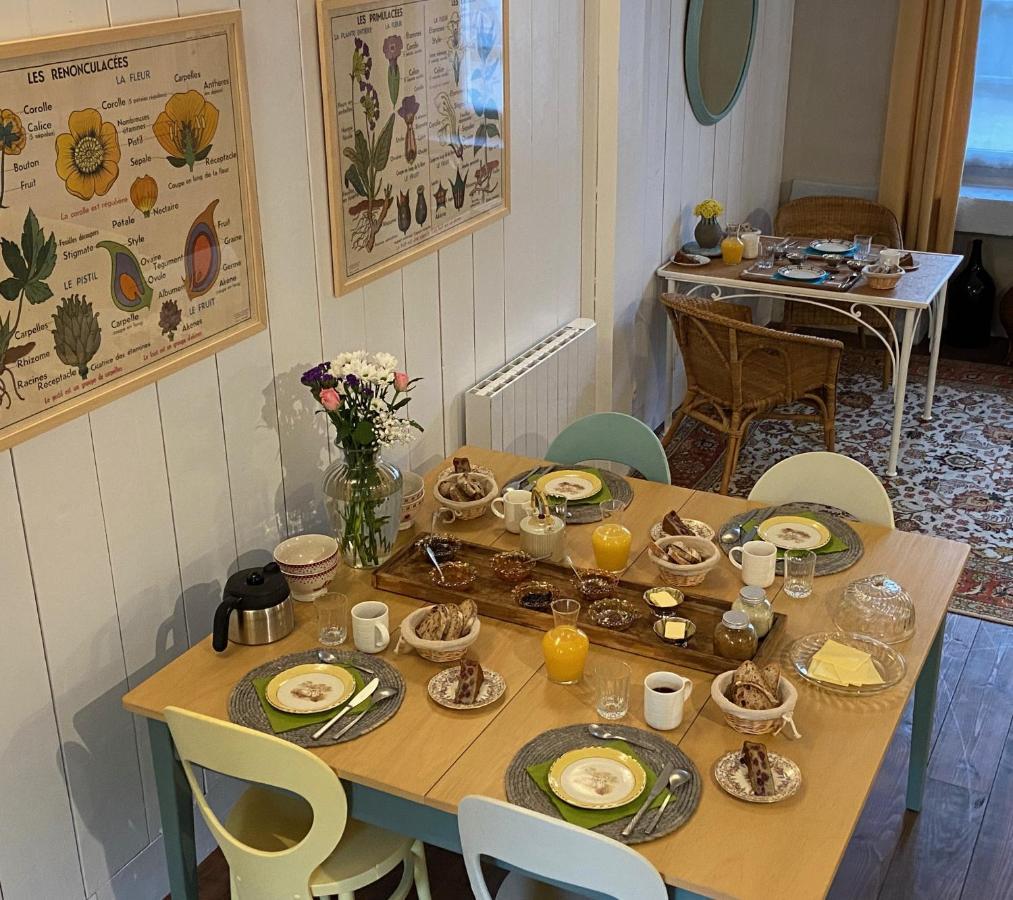 L'Itinerante Hotel Le Somail Bagian luar foto
