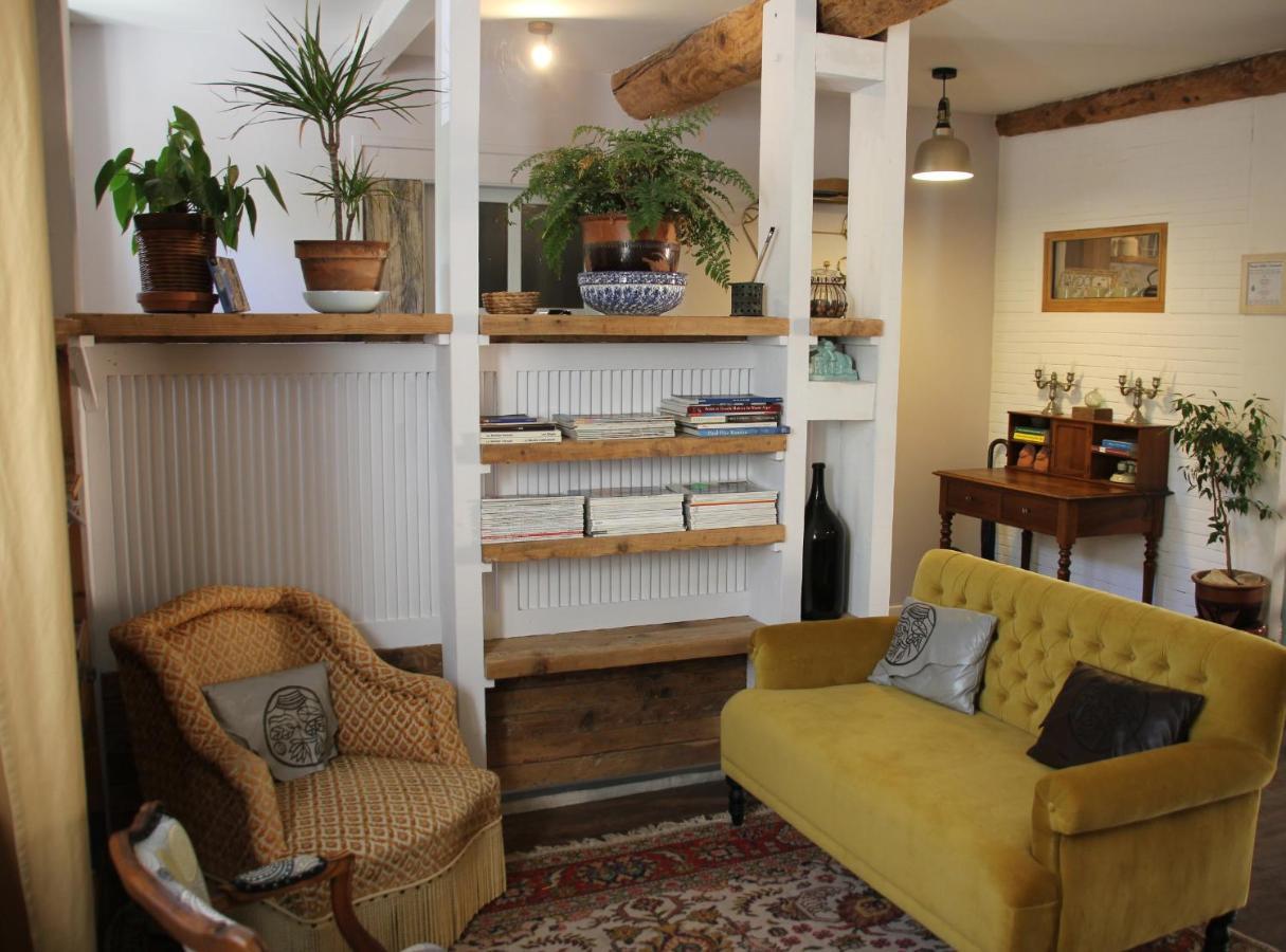 L'Itinerante Hotel Le Somail Bagian luar foto