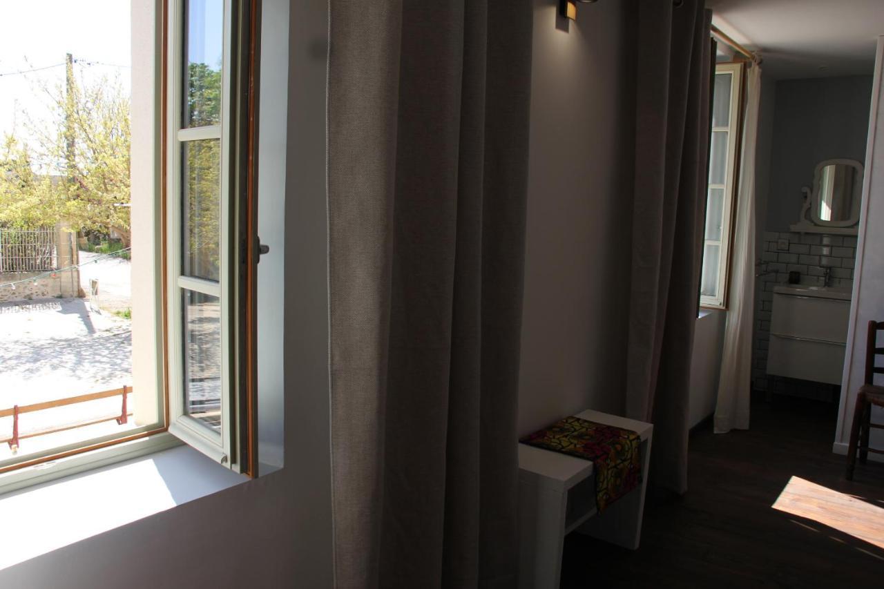 L'Itinerante Hotel Le Somail Bagian luar foto