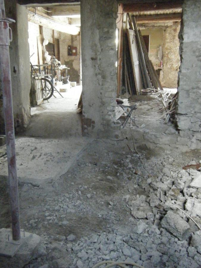 L'Itinerante Hotel Le Somail Bagian luar foto