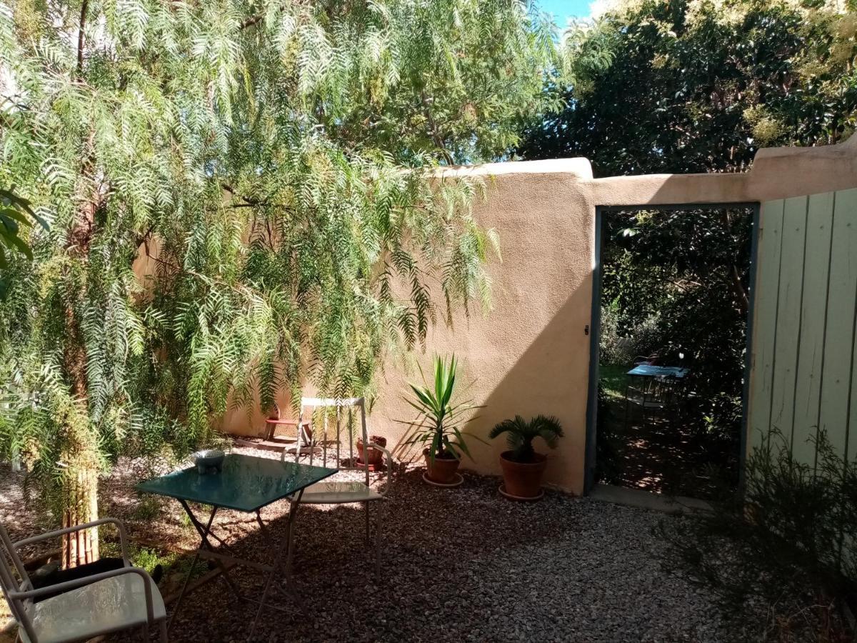 L'Itinerante Hotel Le Somail Bagian luar foto